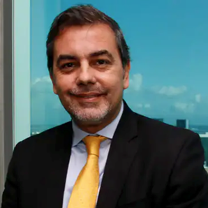 Rafael Chaves Santos
